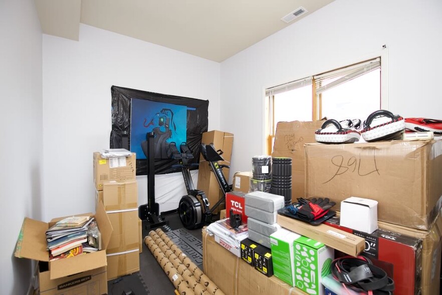 Building Photo - 1340 W Hubbard St