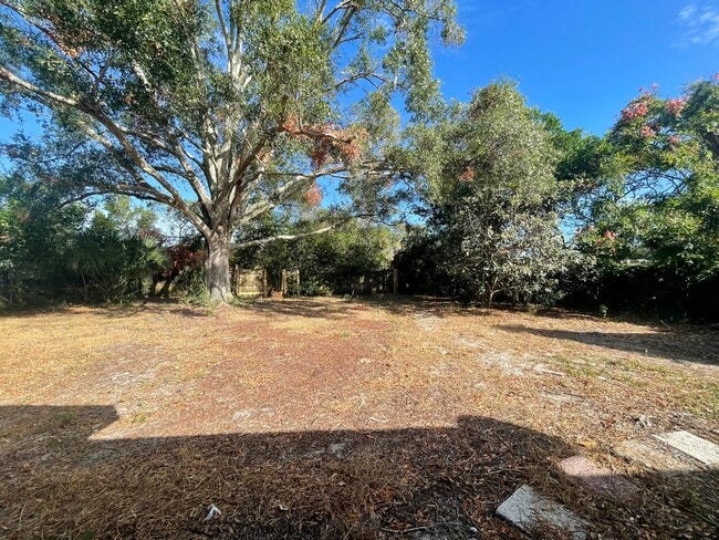 Building Photo - 6334 Talbot Cir