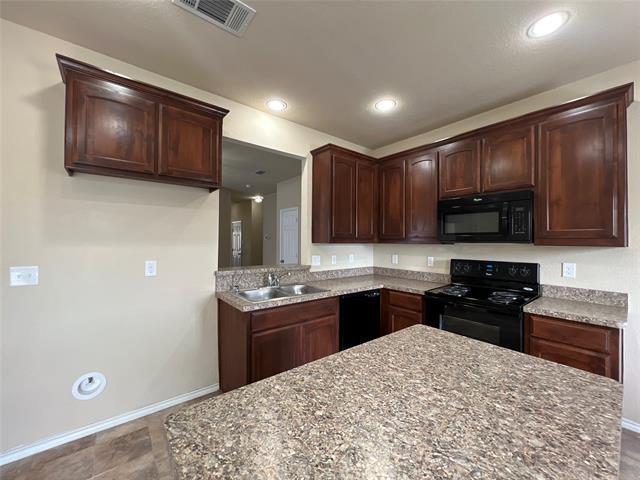 Building Photo - 4212 Mantis St