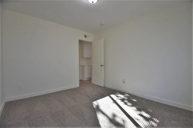 Building Photo - 23303 Tristin Dr