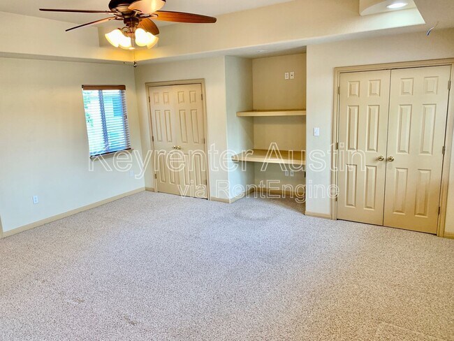 Building Photo - 1535 Parkfield Cir