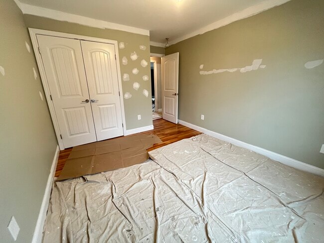 Building Photo - 60 Bray Ave