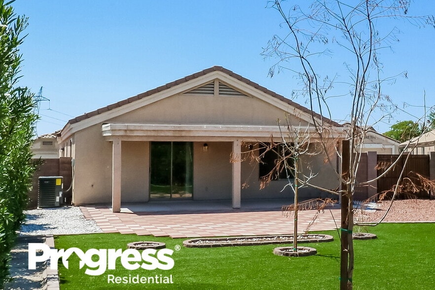Building Photo - 1465 S 230th Dr