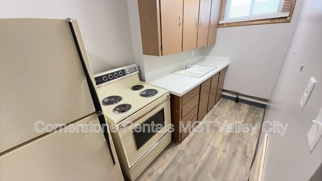 Building Photo - 227 Central Ave S