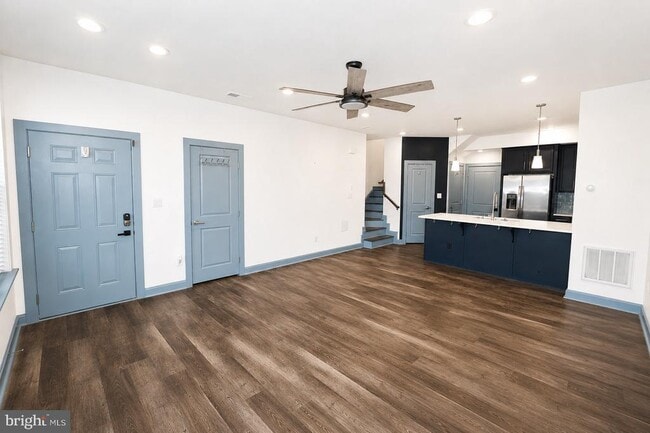 Building Photo - 12916 Sunrise Ridge Aly