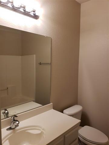 Building Photo - 820 Poncho Ln