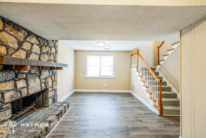 Building Photo - 1157 Thompson Rd