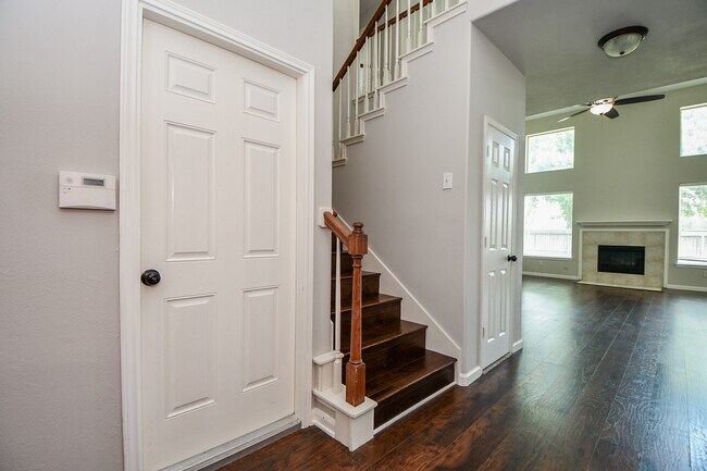 Building Photo - 20510 Ropers Trail Ct