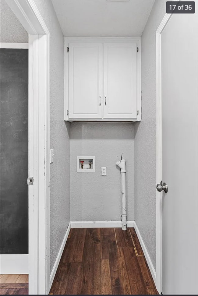 Building Photo - 4646 SE Caber Cir