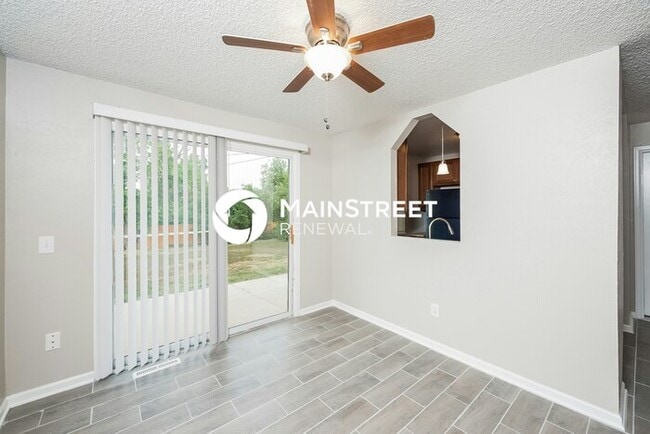 Building Photo - 3 Bedroom Pet-Friendly Home in Arvada, CO ...