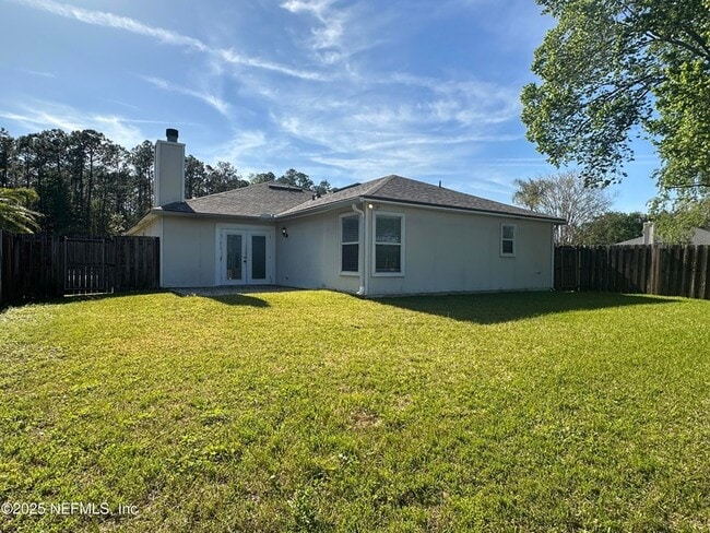 Building Photo - 925 Lake Sanford Ct