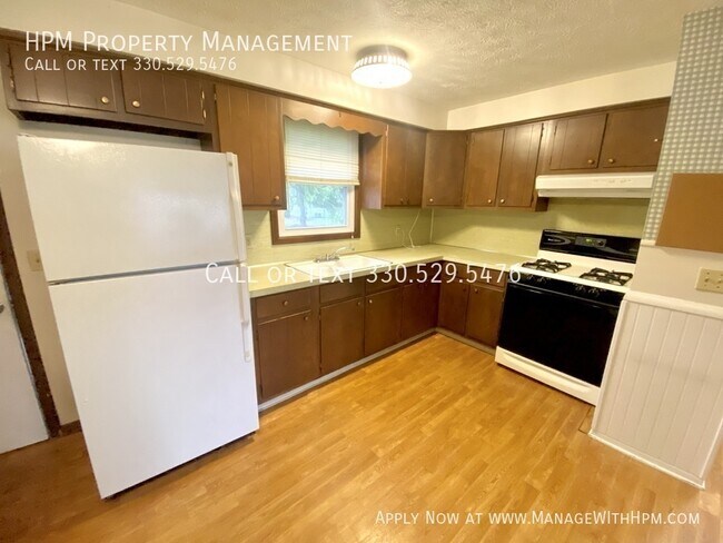 Building Photo - 3348 Mollane St NW
