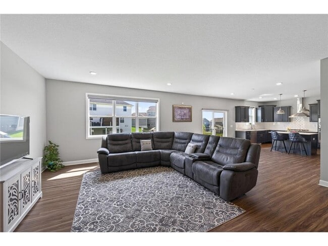 Building Photo - 1559 Edgebrook Ln