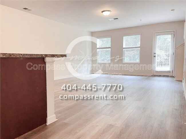Building Photo - 2086 Belmont Cir NE