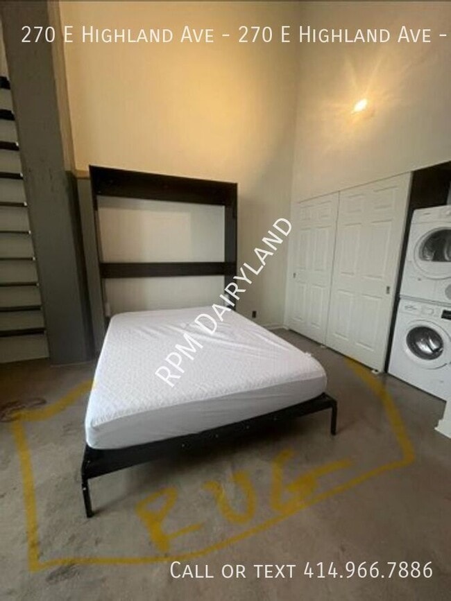 Building Photo - 270 E Highland Ave