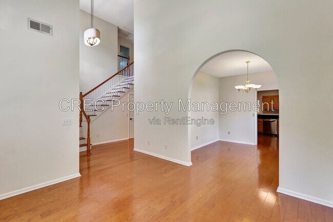 Building Photo - 1336 Wild Olive Dr
