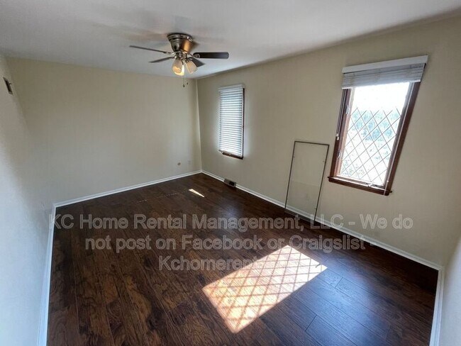 Building Photo - 209 Woodbridge Ln