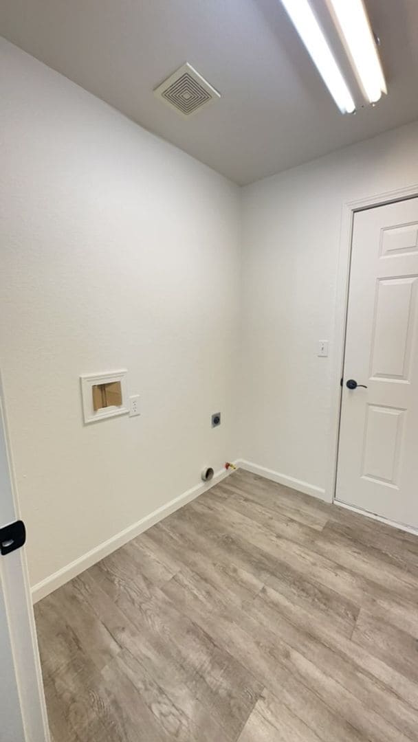 Building Photo - Charming 3 Bedroom / 2 Bathroom Home in NW Redmond