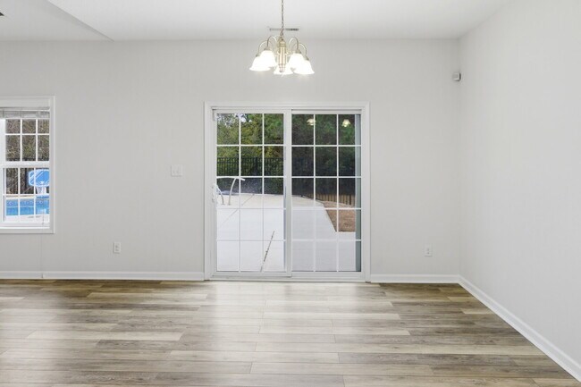 Building Photo - 124 Regatta Way