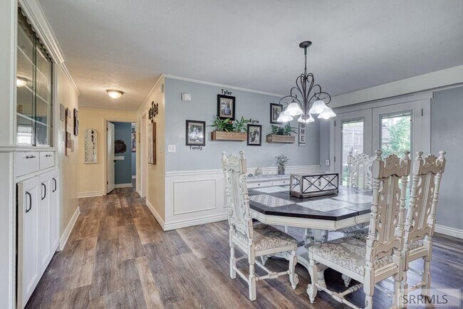 Building Photo - 947 Cassia Ave