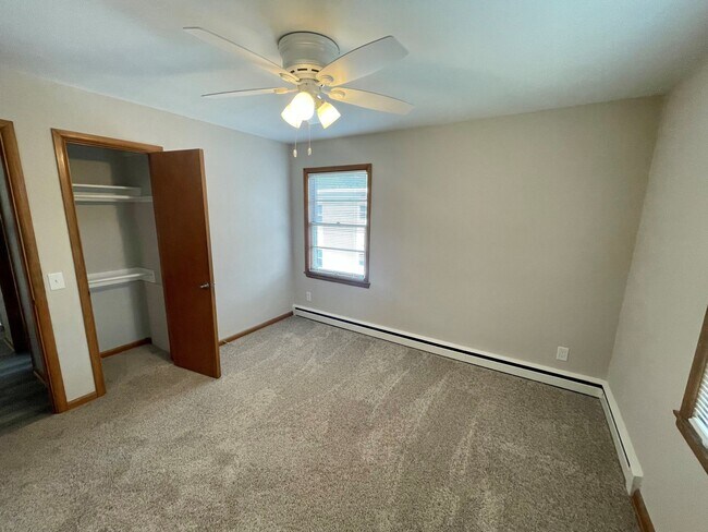 Building Photo - Nice 1bed 1bath Apartment near the Vilas Neighborhood