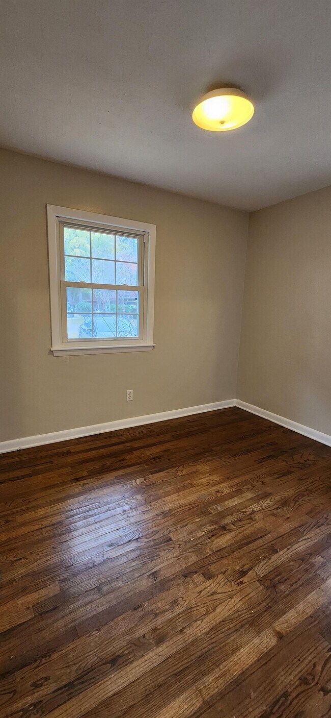 Building Photo - 1007 Arberdale Dr