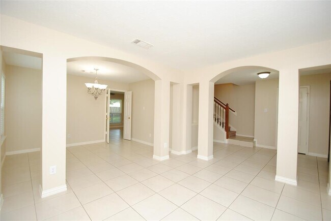 Building Photo - 17110 Fairway Glen Ct