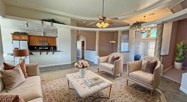 Building Photo - 3580 Prairie Ave