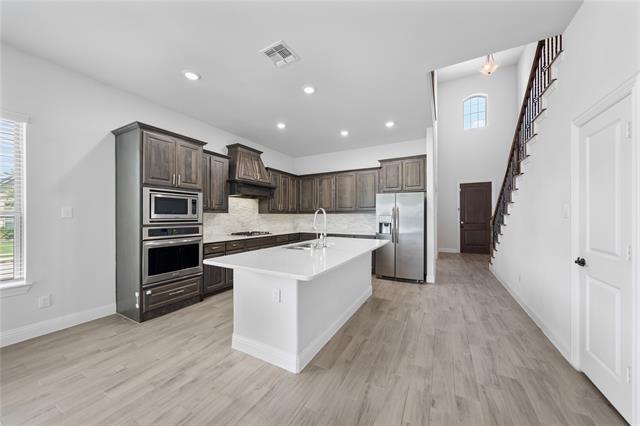 Building Photo - 617 Saragosa Ct