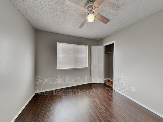 Building Photo - 311 Toronto Cir