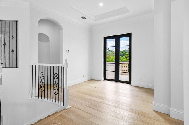 Building Photo - 17662 Circle Pond Ct