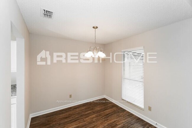 Building Photo - HOME FOR RENT!!