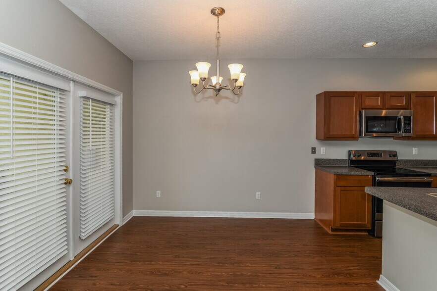 Building Photo - 538 Dry Branch Way