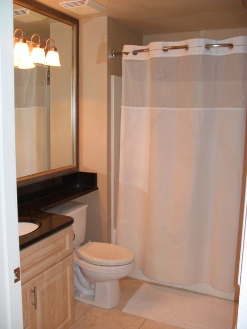 Building Photo - Meridian Top-Floor Luxury 1Bdr/Bath Fully Furnished (Utilities and Internet Included)