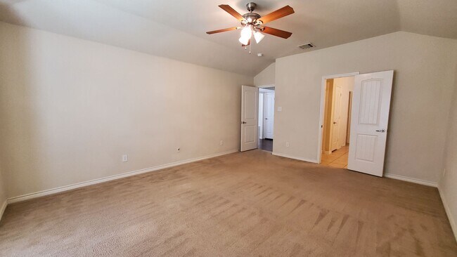 Building Photo - 301 Ponderosa Trail