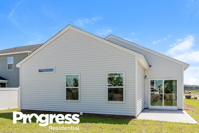 Building Photo - 5 Fifth St