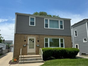 Building Photo - 143 N 63rd St