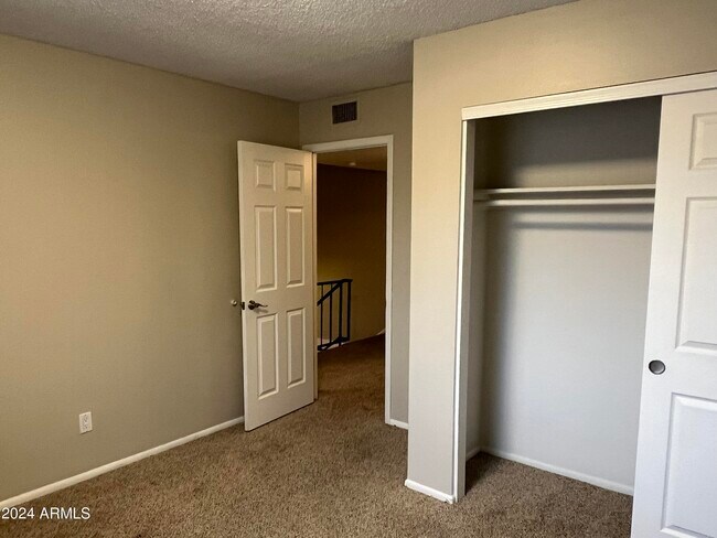 Building Photo - 8381 E Indian School Rd