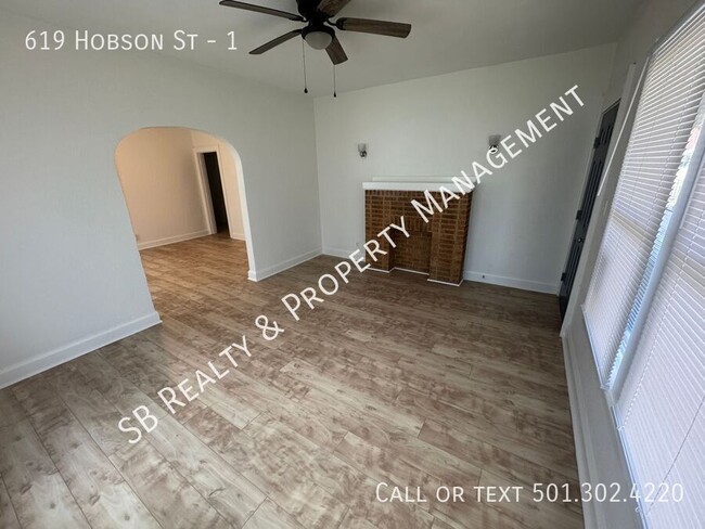 Building Photo - 619 Hobson Ave