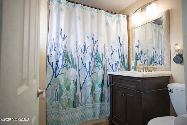 Building Photo - 201 Hamilton Ave