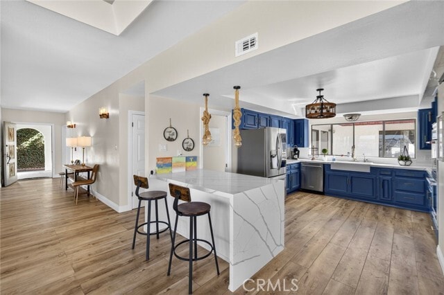 Building Photo - 307 E Avenida Cordoba