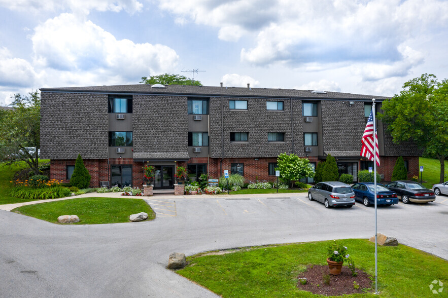 Primary Photo - Greenbrook Apartments