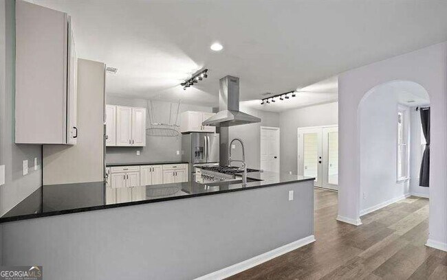 Building Photo - 3520 Mystic Dr
