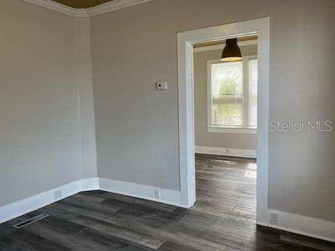 Building Photo - 2545 1/2 S Palmetto Ave