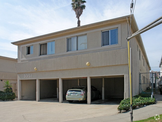 Building Photo - 3351 Vinton Ave