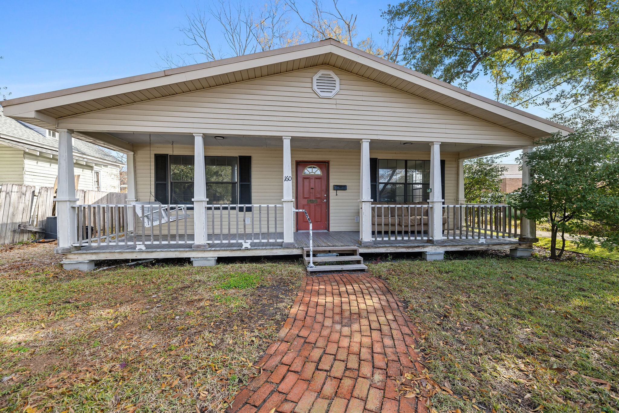 Building Photo - 160 N 7th St