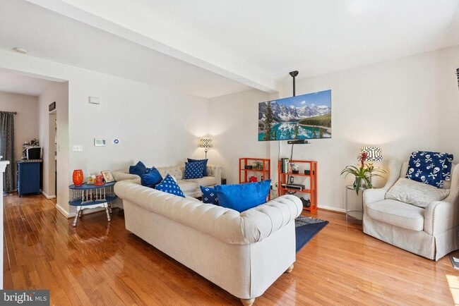 Building Photo - 2610 Grayton Ln