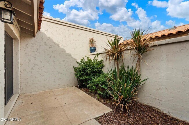 Building Photo - 6349 N 78th St