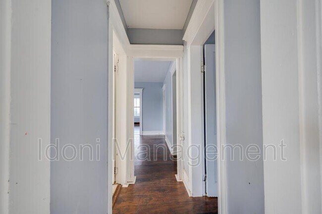 Building Photo - 76-78 Washington Terrace