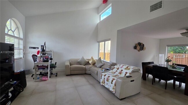 Building Photo - 15856 SW 112th Terrace